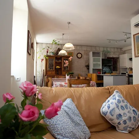 Bouganvillea Hotel
