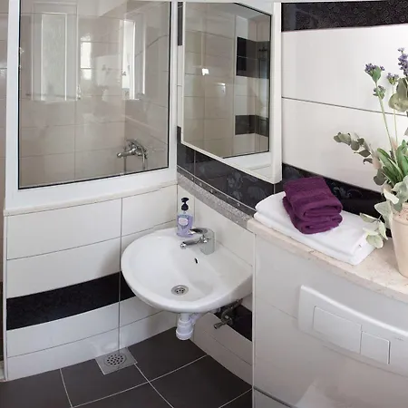 Bouganvillea Hotel 3*