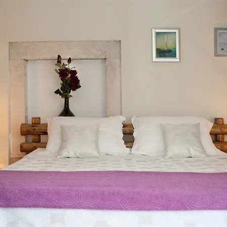 Bouganvillea Hotel